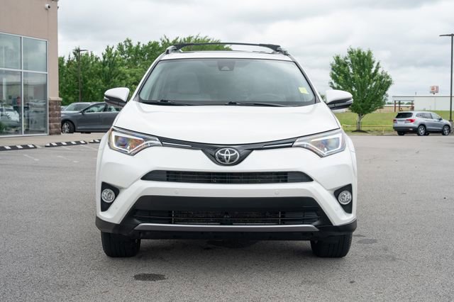 Used 2017 Toyota RAV4 Limited FWD image 9