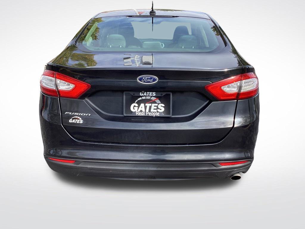 Used 2015 Ford Fusion S FWD image 8