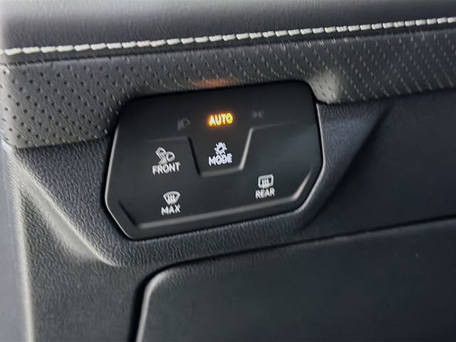 New 2026 Volkswagen Atlas SE FWD image 10