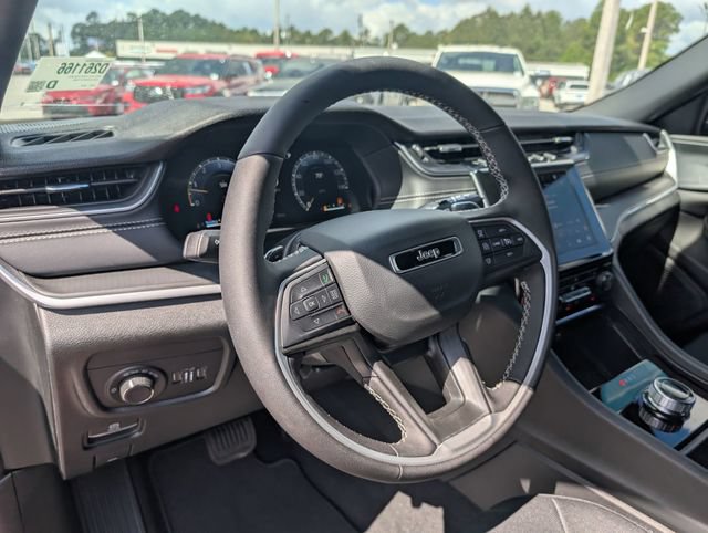 New 2026 Jeep Grand Cherokee Laredo X RWD image 34