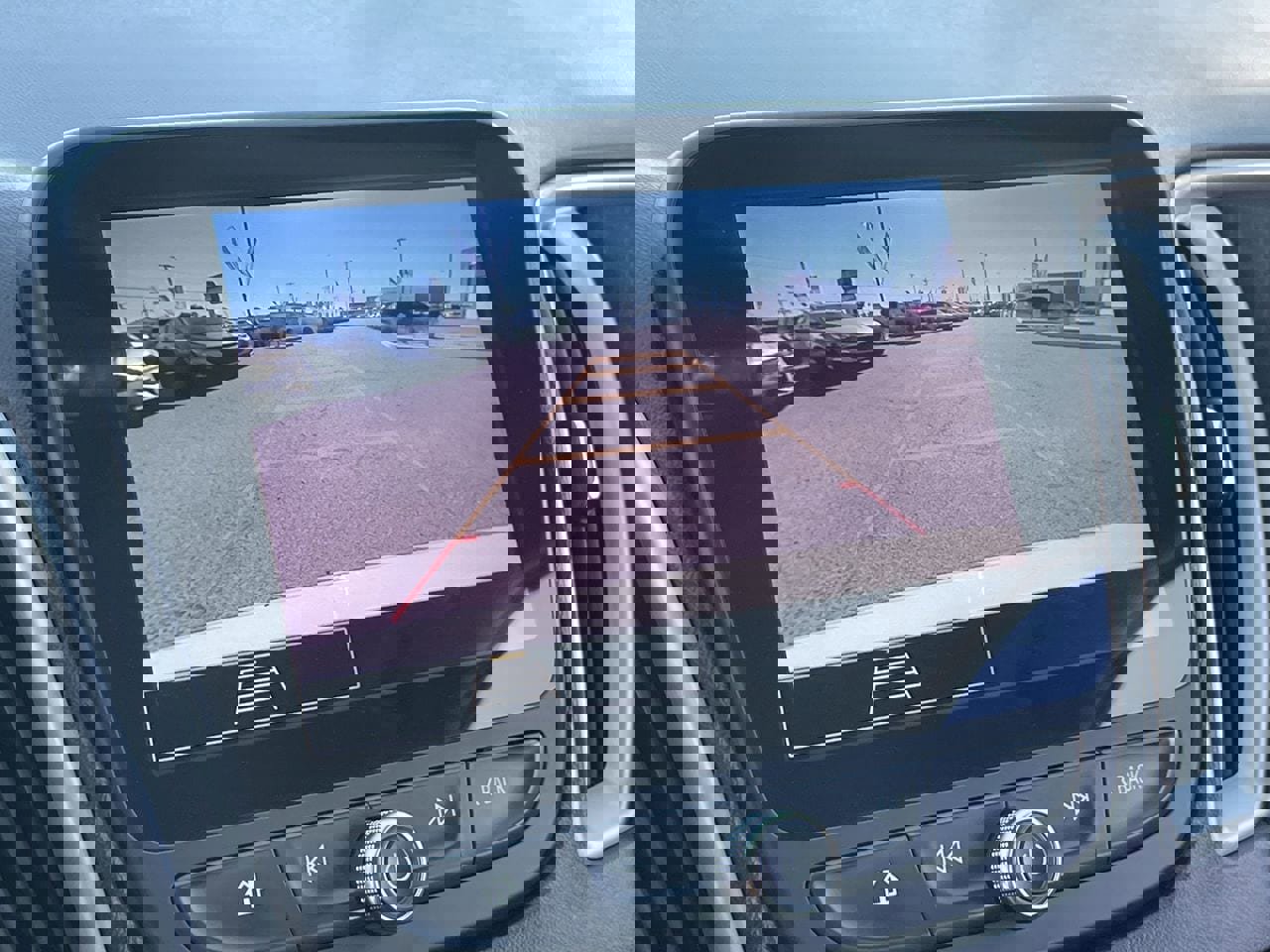 Used 2024 Chevrolet Malibu LT image 27