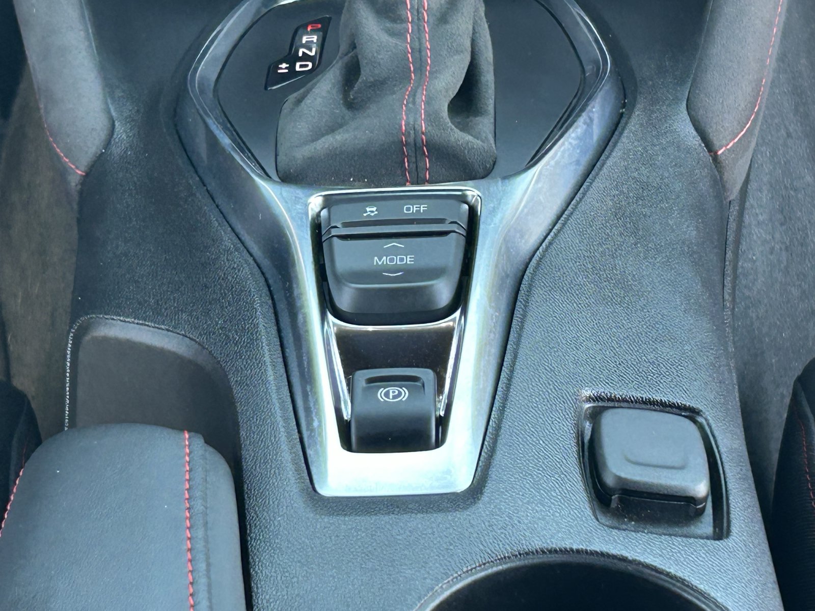 Used 2022 Chevrolet Camaro ZL1 RWD image 24