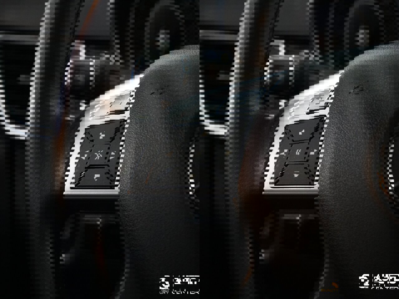 Used 2013 Mercedes-Benz ML 350 BlueTEC 4MATIC image 18