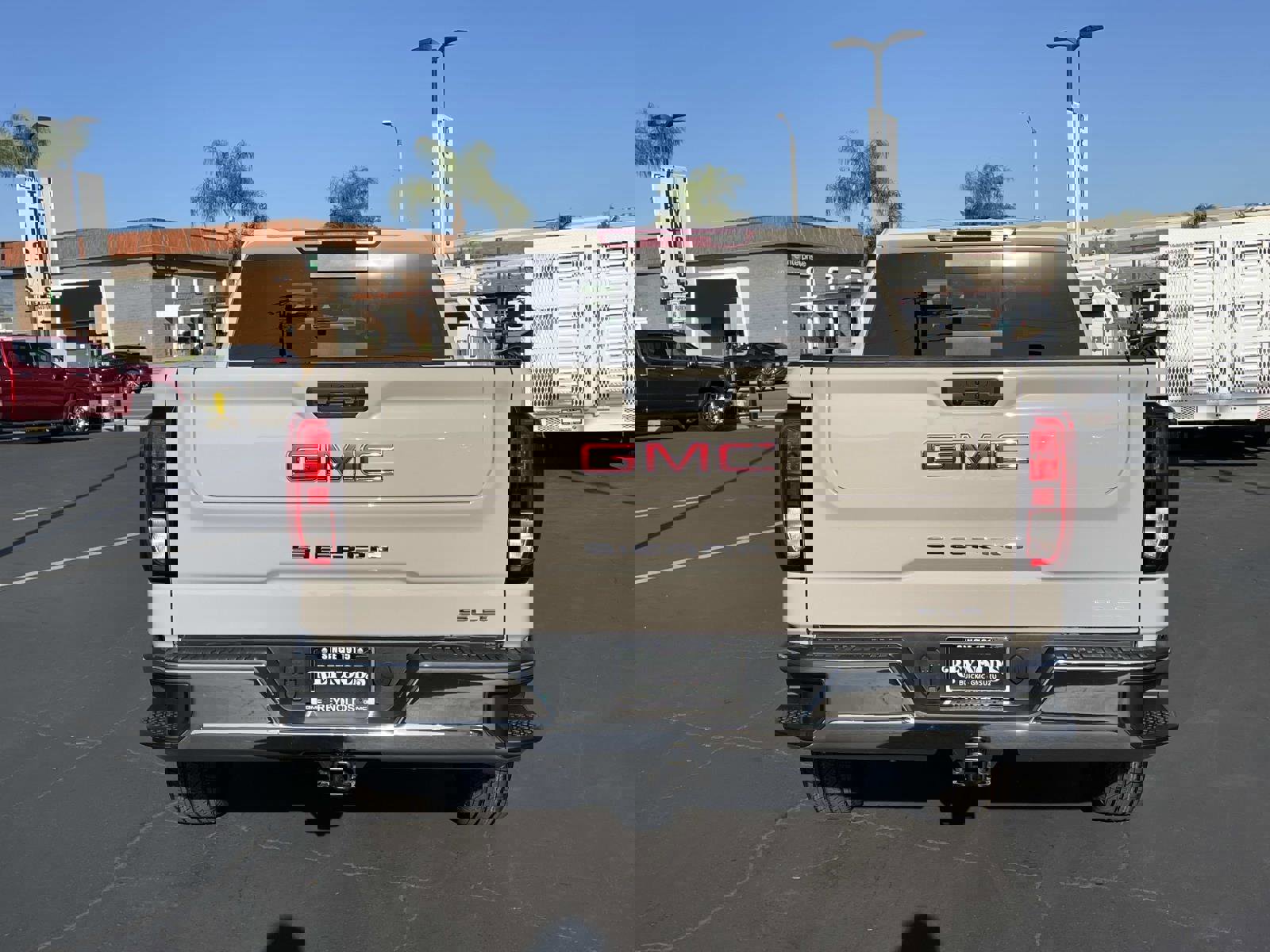 New 2026 GMC Sierra 1500 SLE w/ Preferred Package RWD image 5