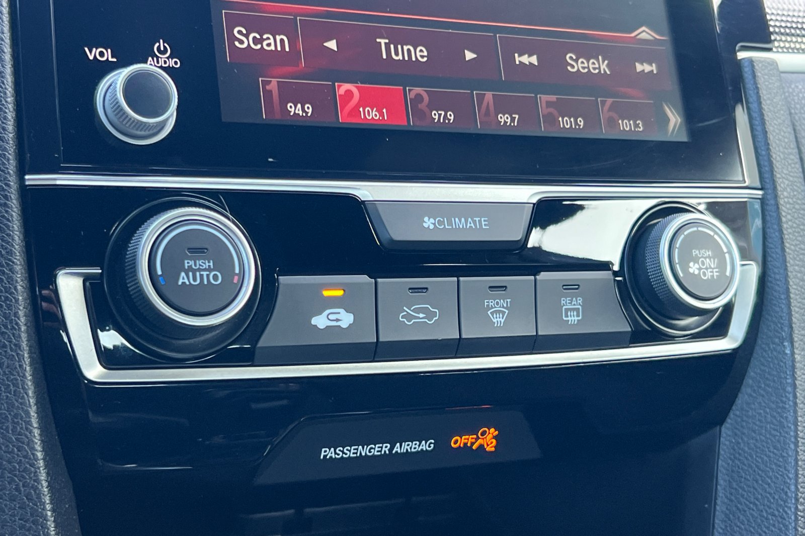 Used 2020 Honda Civic Sport image 19