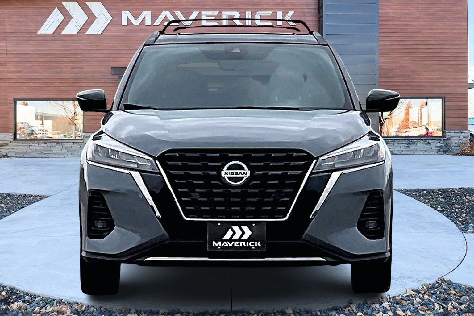 Used 2021 Nissan Kicks SR w/ Interior Electronics Package image 2