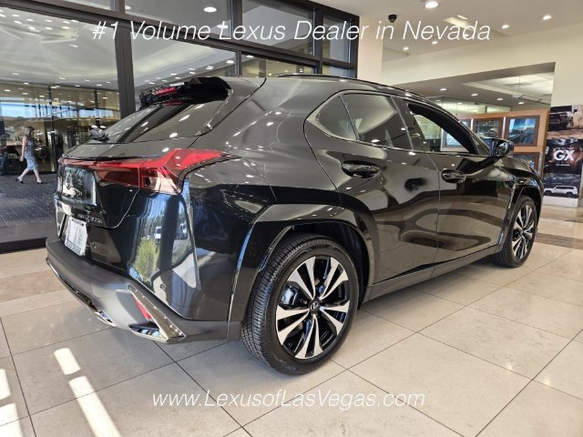 New 2026 Lexus UX 300h AWD w/ Accessory Package (2T) image 4