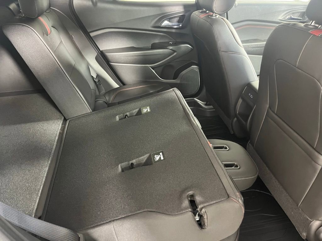 New 2026 Chevrolet Trax RS w/ Sunroof Package FWD image 20