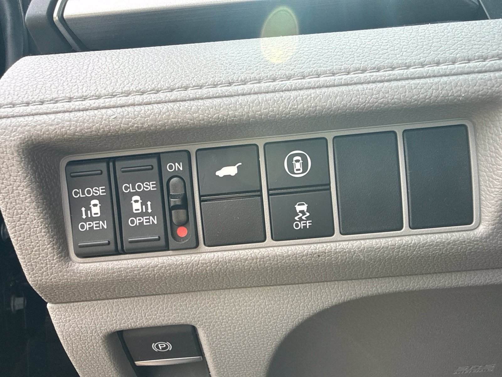 Used 2024 Honda Odyssey EX-L image 27