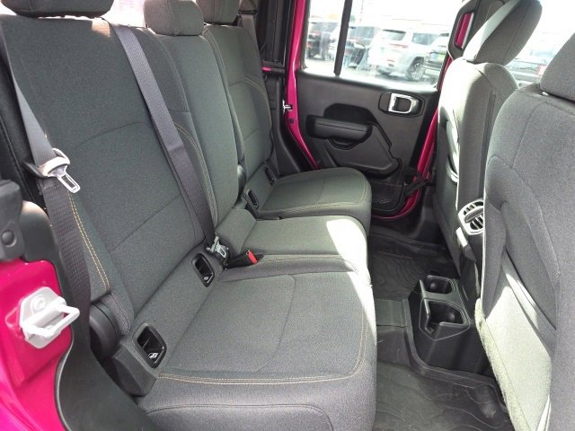 Used 2024 Jeep Gladiator Sport image 45