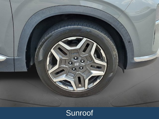 Used 2023 Hyundai Santa Fe Limited FWD image 10