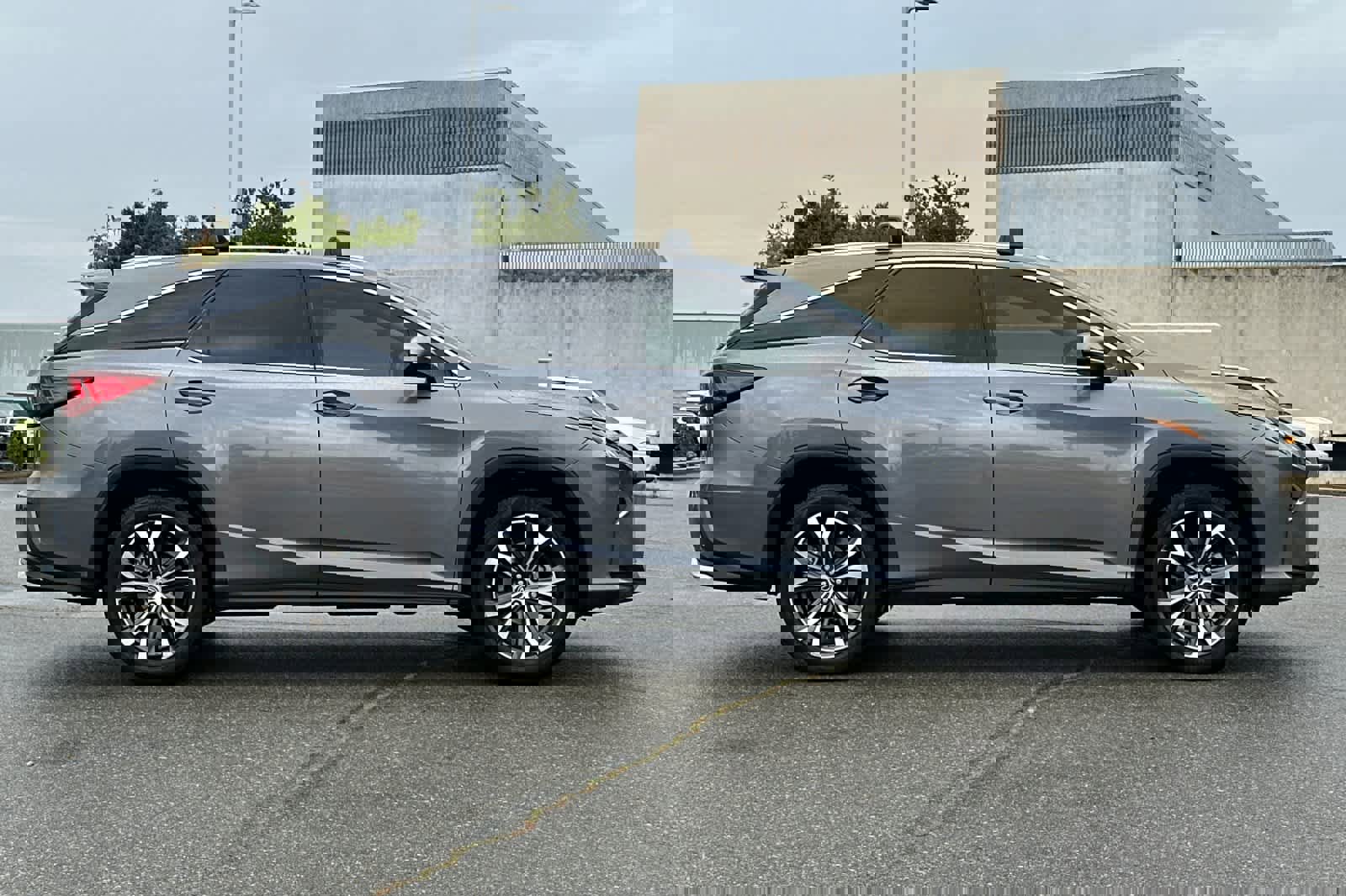 Used 2018 Lexus RX 350L AWD image 6