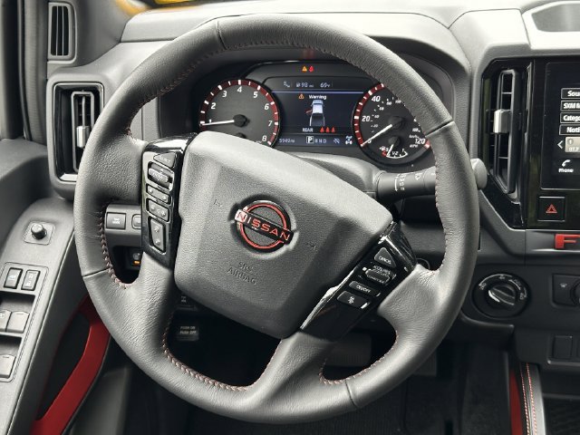 Certified 2025 Nissan Frontier PRO-4X AWD/4WD image 25