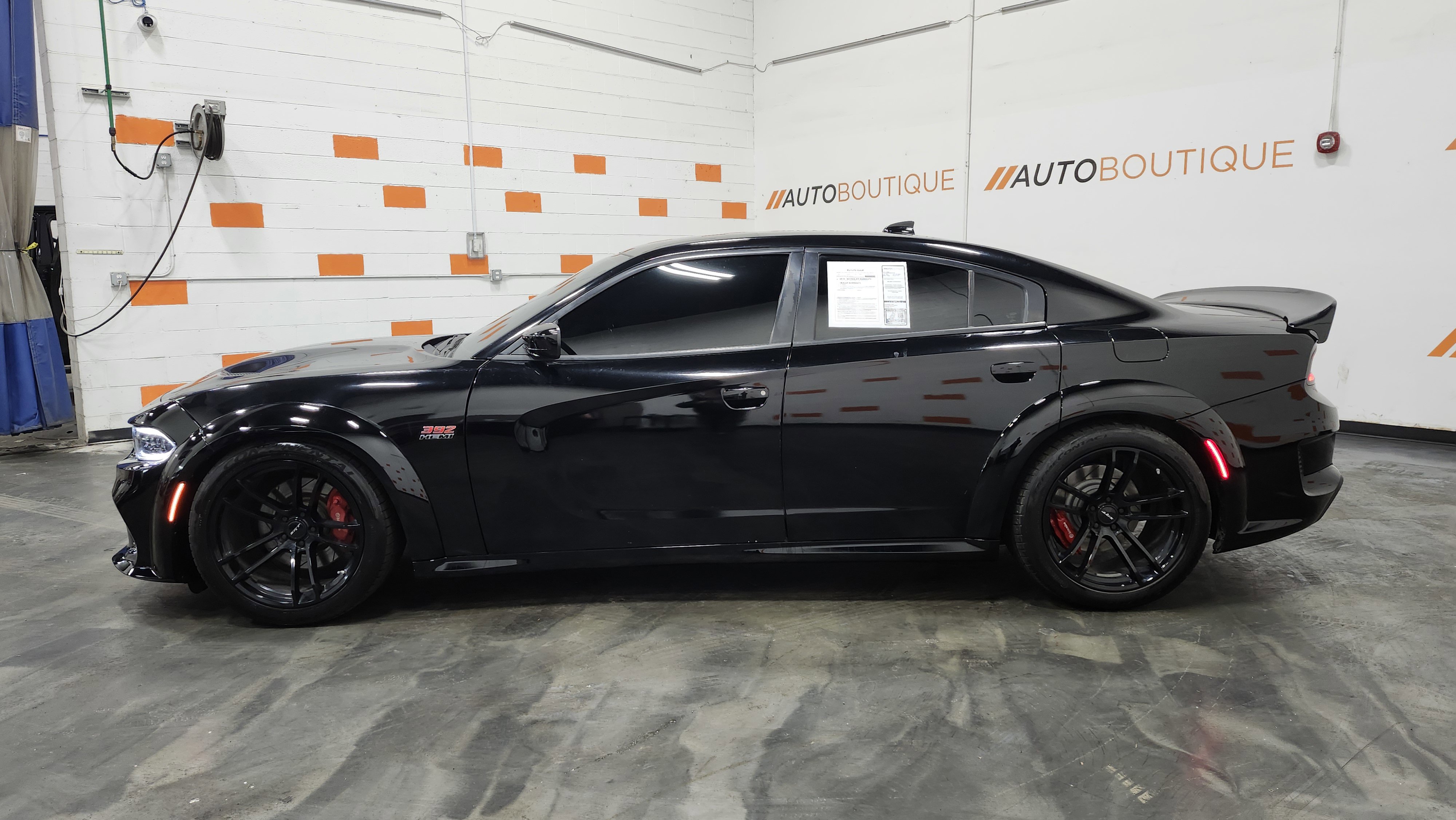 Used 2020 Dodge Charger Scat Pack w/ Dynamics Package image 17