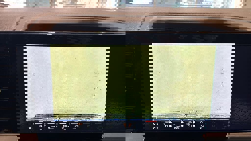 New 2026 GMC Sierra 1500 SLE image 38