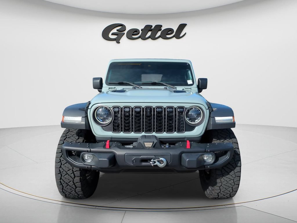 Used 2024 Jeep Wrangler Unlimited Rubicon w/ XTREMEE 35" Tire Package AWD/4WD video 2