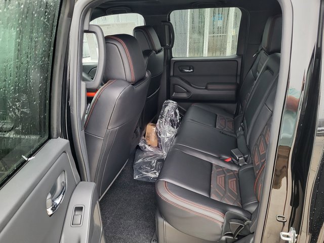 New 2025 Nissan Frontier PRO-4X w/ Pro Premium Package image 12