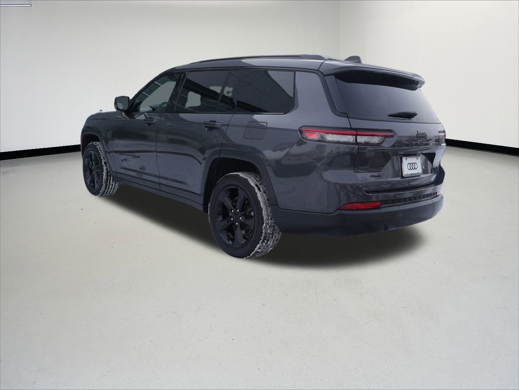 Used 2023 Jeep Grand Cherokee L Altitude image 3