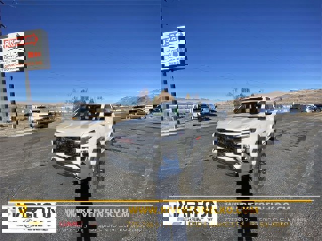 New 2025 GMC Canyon Elevation w/ Convenience Package