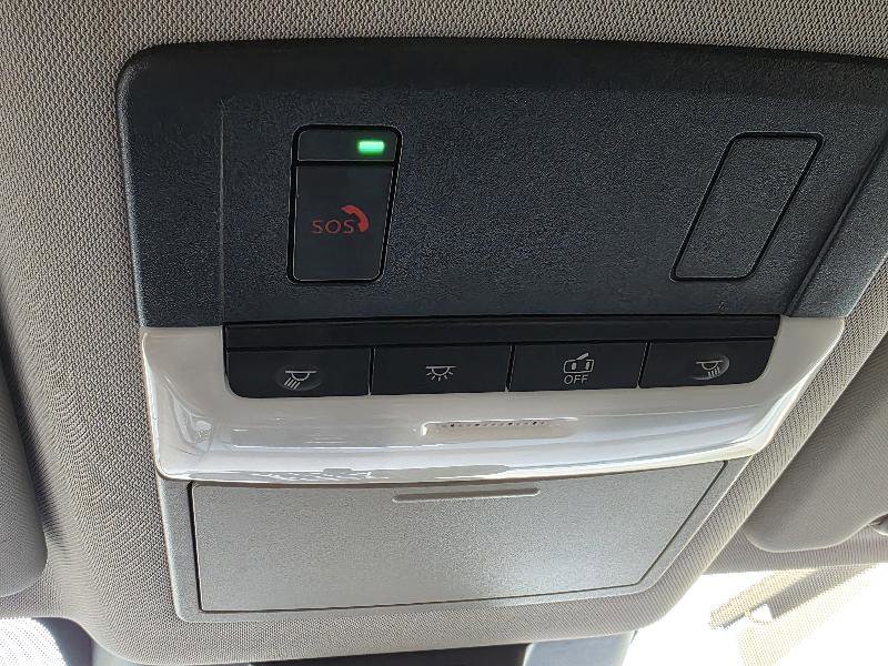 Used 2021 Nissan Rogue SV image 21