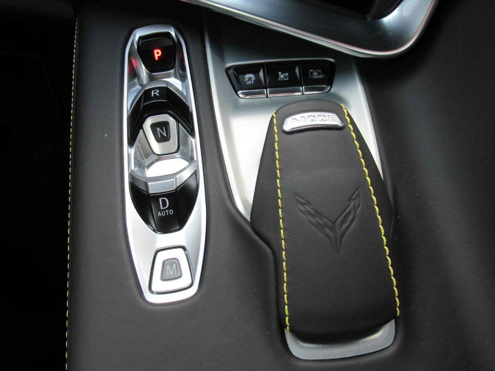 Used 2024 Chevrolet Corvette Stingray Premium Conv w/ Battery Protection Package RWD image 29