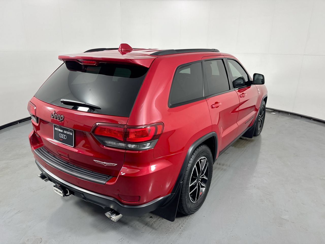 Used 2019 Jeep Grand Cherokee Trailhawk w/ Trailhawk Luxury Group AWD/4WD image 33