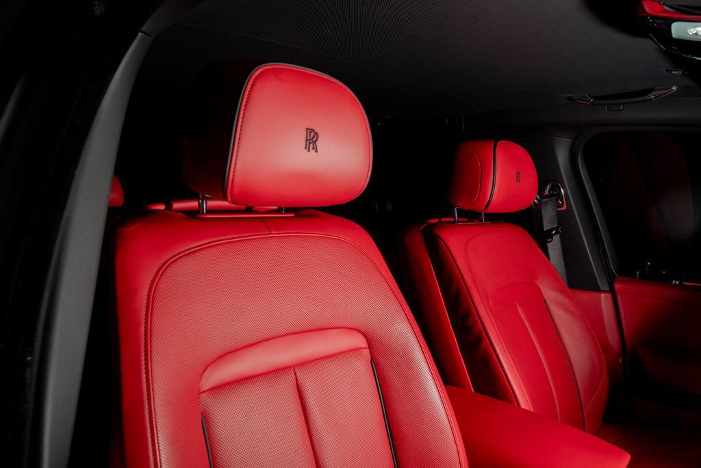 Used 2023 Rolls-Royce Cullinan AWD/4WD image 18