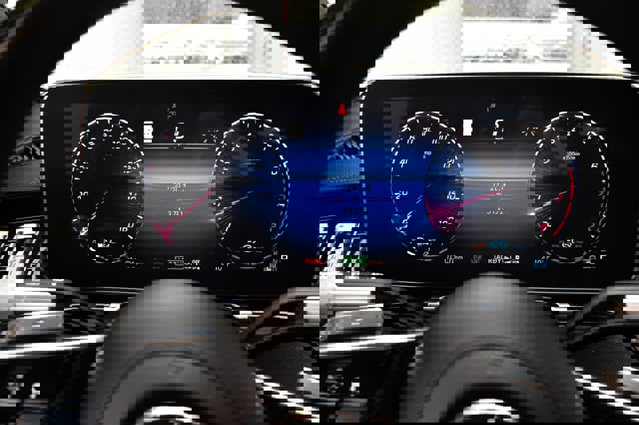 Used 2021 Mercedes-Benz S 580 4MATIC w/ AMG Line image 28