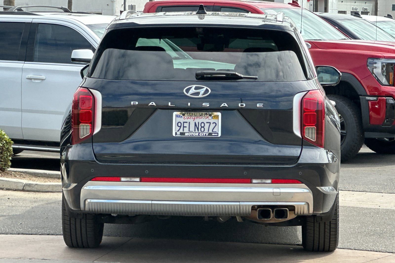 Used 2023 Hyundai Palisade Calligraphy image 5