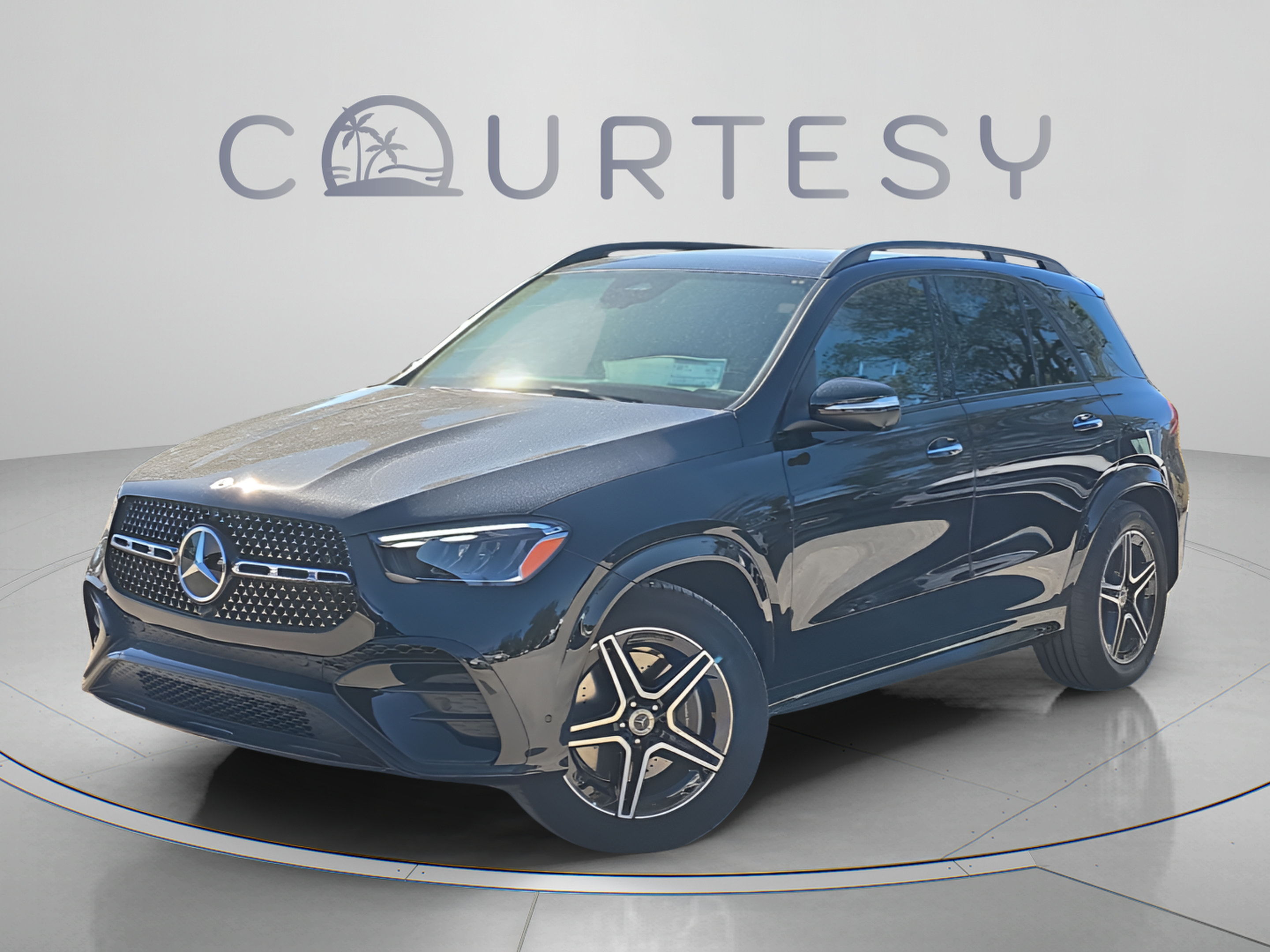 Used 2026 Mercedes-Benz GLE 350 4MATIC image 1