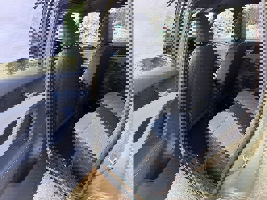 New 2026 Volkswagen Tiguan SE R-Line image 27