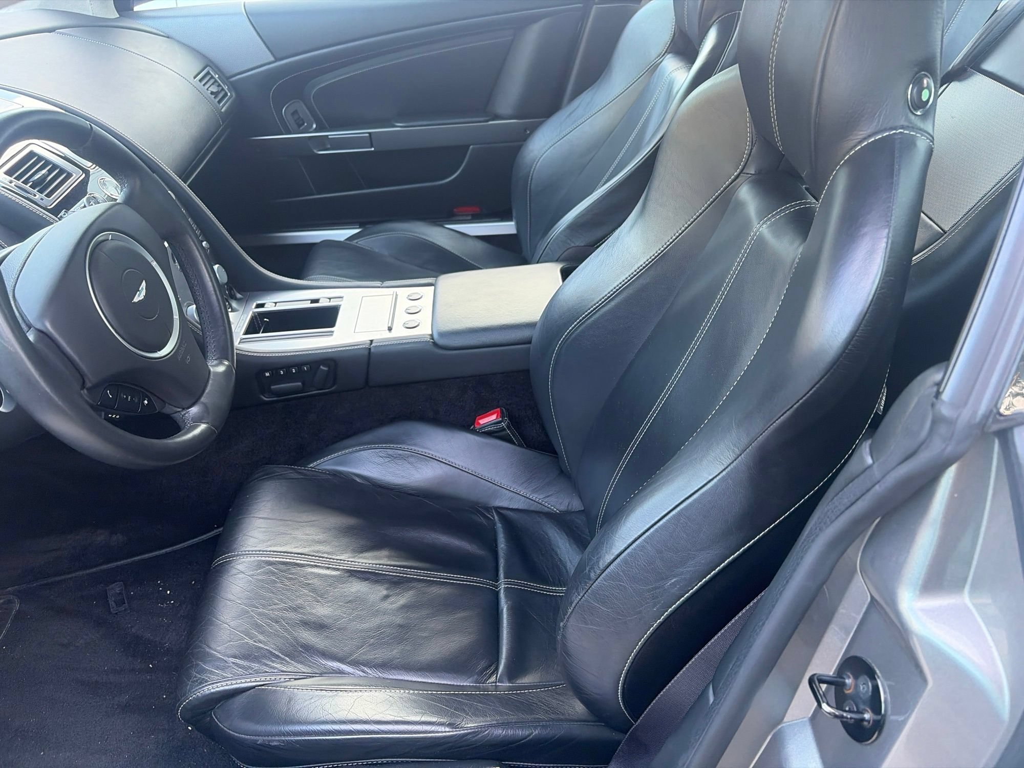 Used 2007 Aston Martin DB9 Coupe RWD image 6
