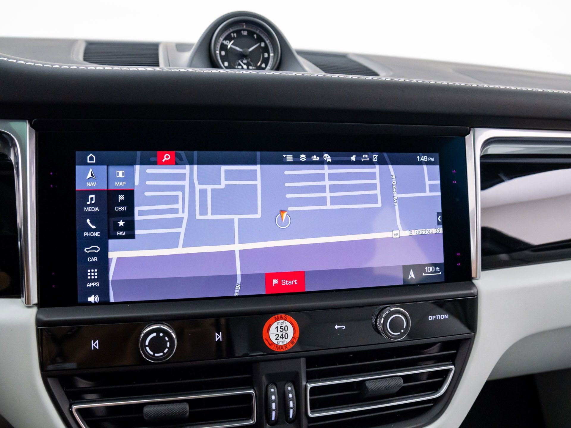 New 2026 Porsche Macan image 25