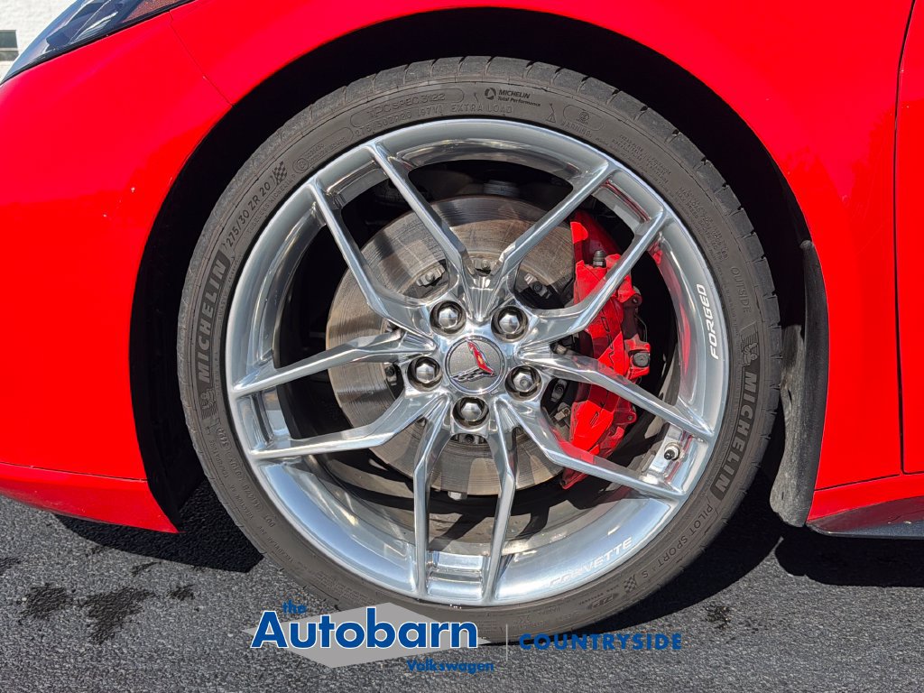 Used 2025 Chevrolet Corvette Z06 RWD image 25