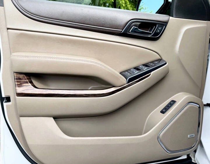 Used 2018 GMC Yukon SLT image 13