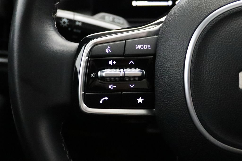 Used 2024 Kia Sorento S w/ Panoramic Sunroof Package FWD image 15