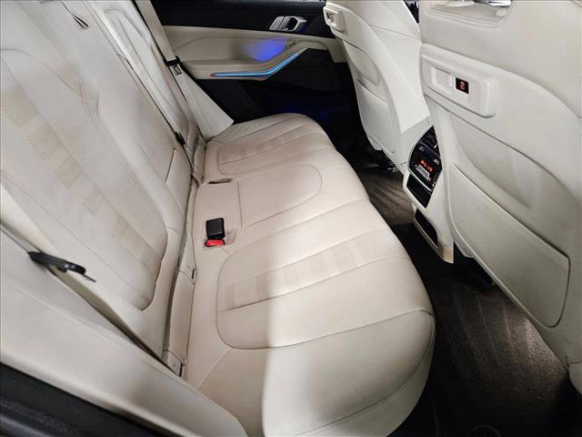 Used 2021 BMW X5 xDrive40i w/ Premium Package image 20
