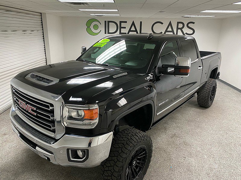Used 2019 GMC Sierra 2500 SLT w/ Driver Alert Package image 1