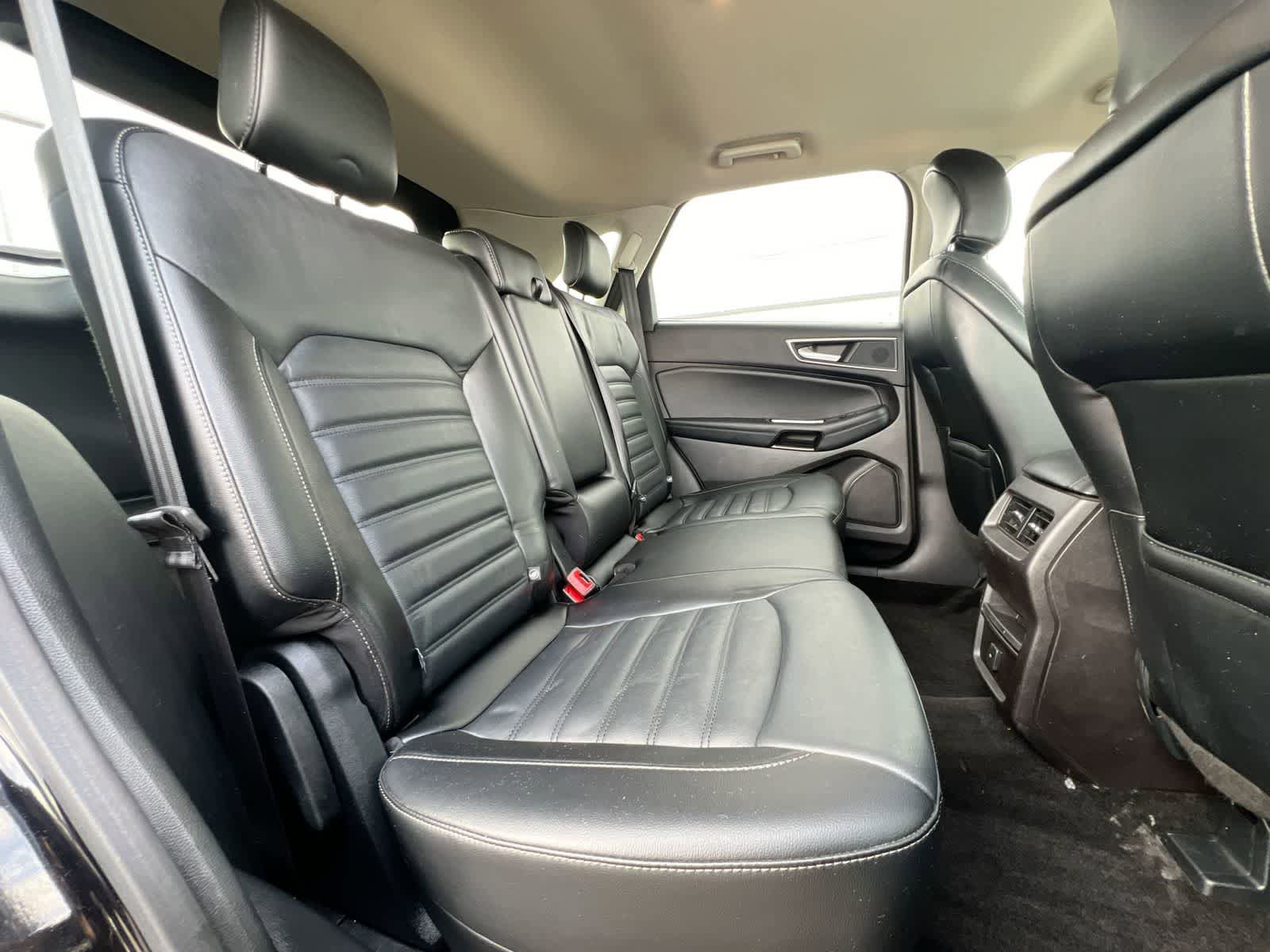 Used 2017 Ford Edge SEL w/ Equipment Group 201A AWD/4WD image 20