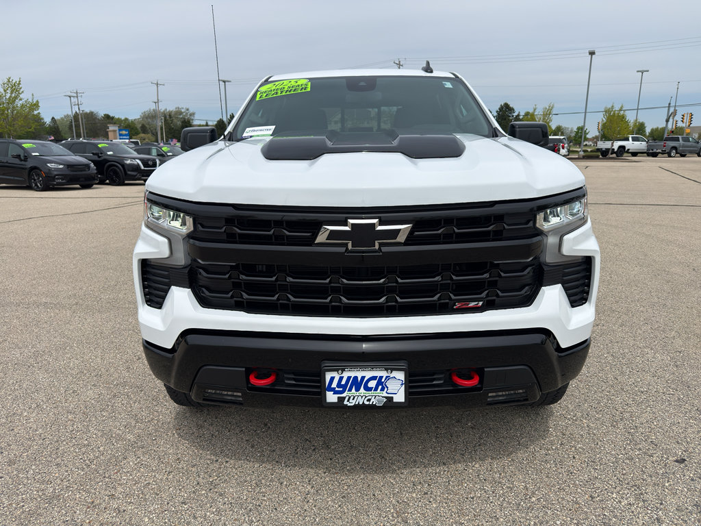 Used 2025 Chevrolet Silverado 1500 LT Trail Boss w/ Convenience Package II AWD/4WD image 7