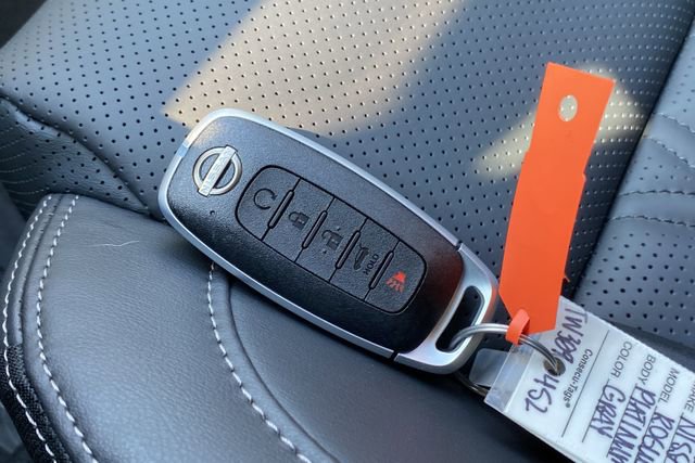 New 2026 Nissan Rogue Platinum image 36