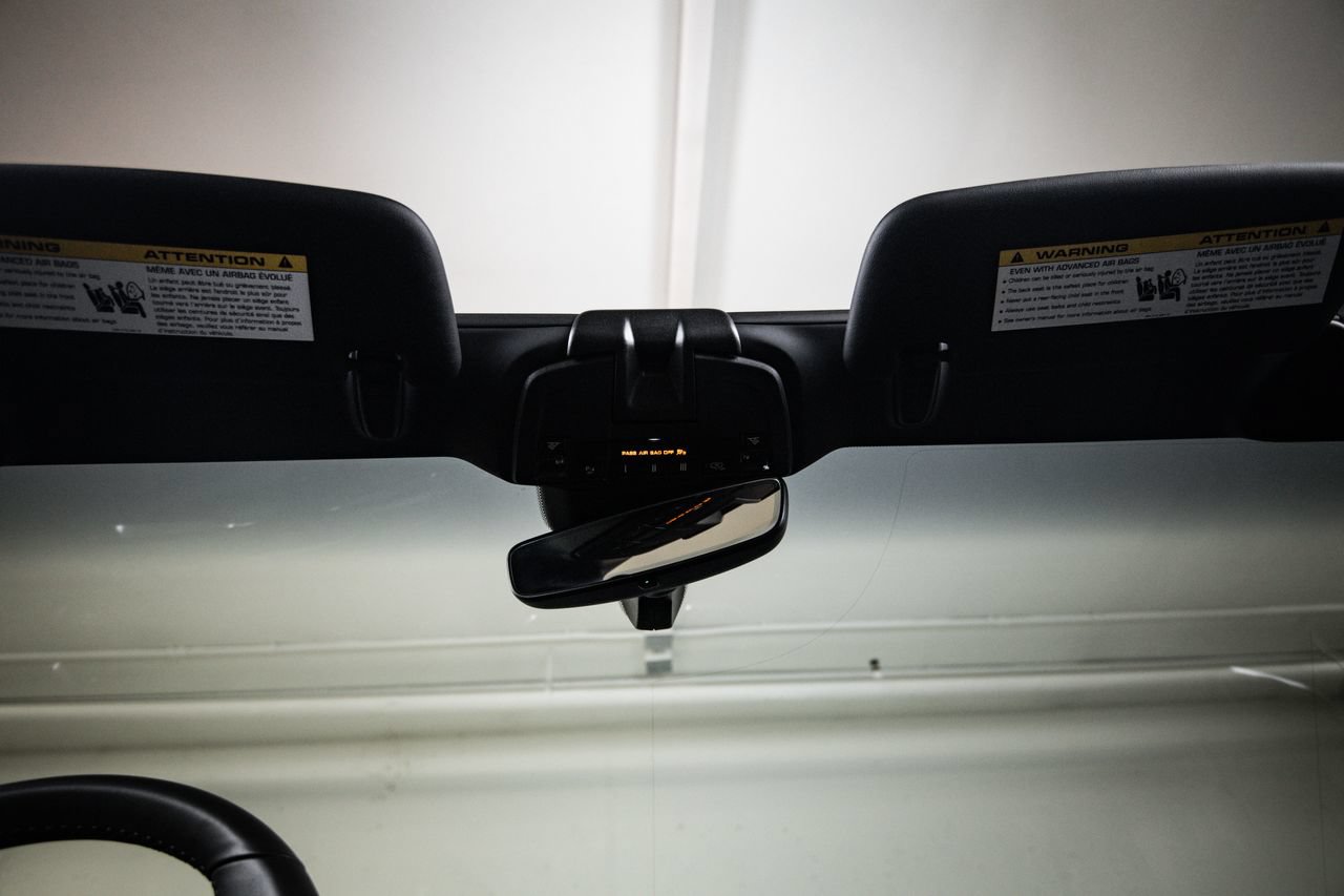 Used 2023 Porsche 718 Boxster S RWD image 19