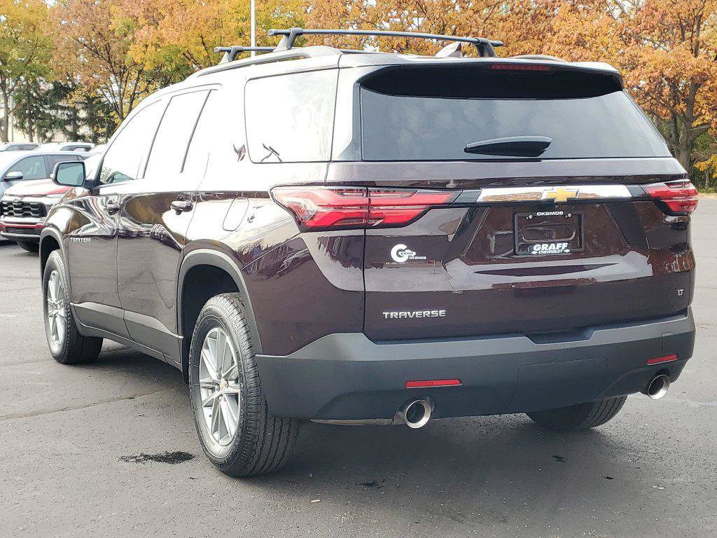 Used 2023 Chevrolet Traverse LT FWD image 4