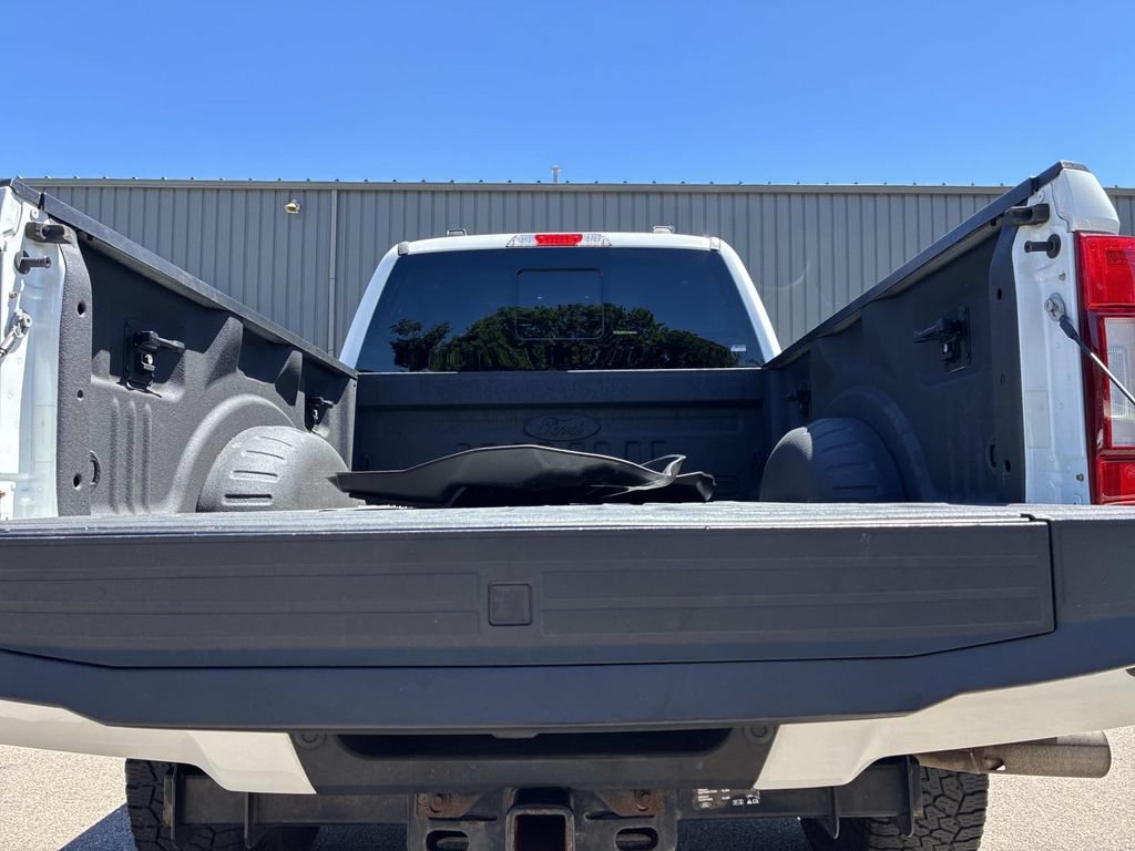 Used 2022 Ford F250 Lariat w/ Black Appearance Package AWD/4WD image 11