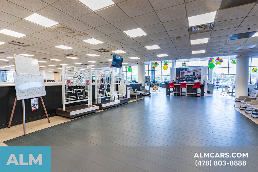 Used 2024 Kia EV9 Wind image 78