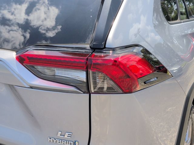 Used 2023 Toyota RAV4 LE AWD/4WD image 12