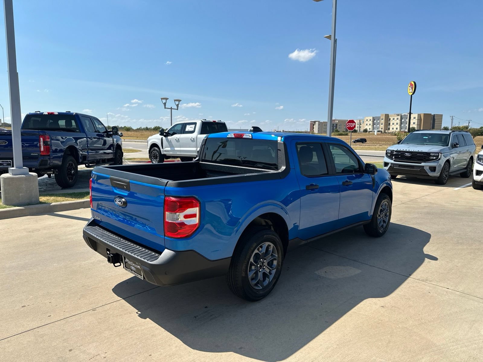 New 2026 Ford Maverick XLT w/ XLT Luxury Package FWD image 6