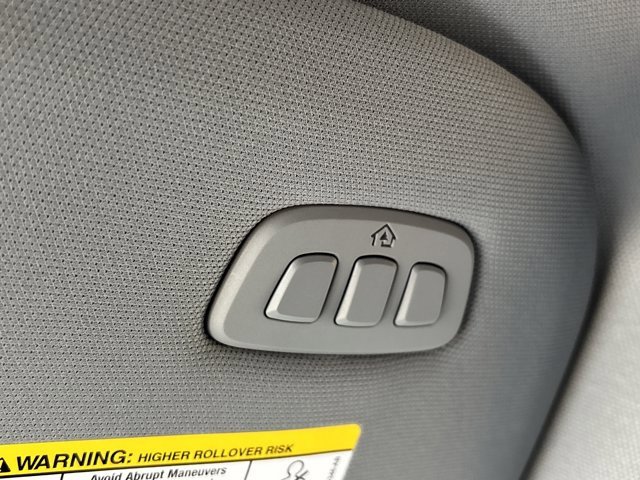 Used 2026 Ford F250 Lariat w/ FX4 Off-Road Package image 45