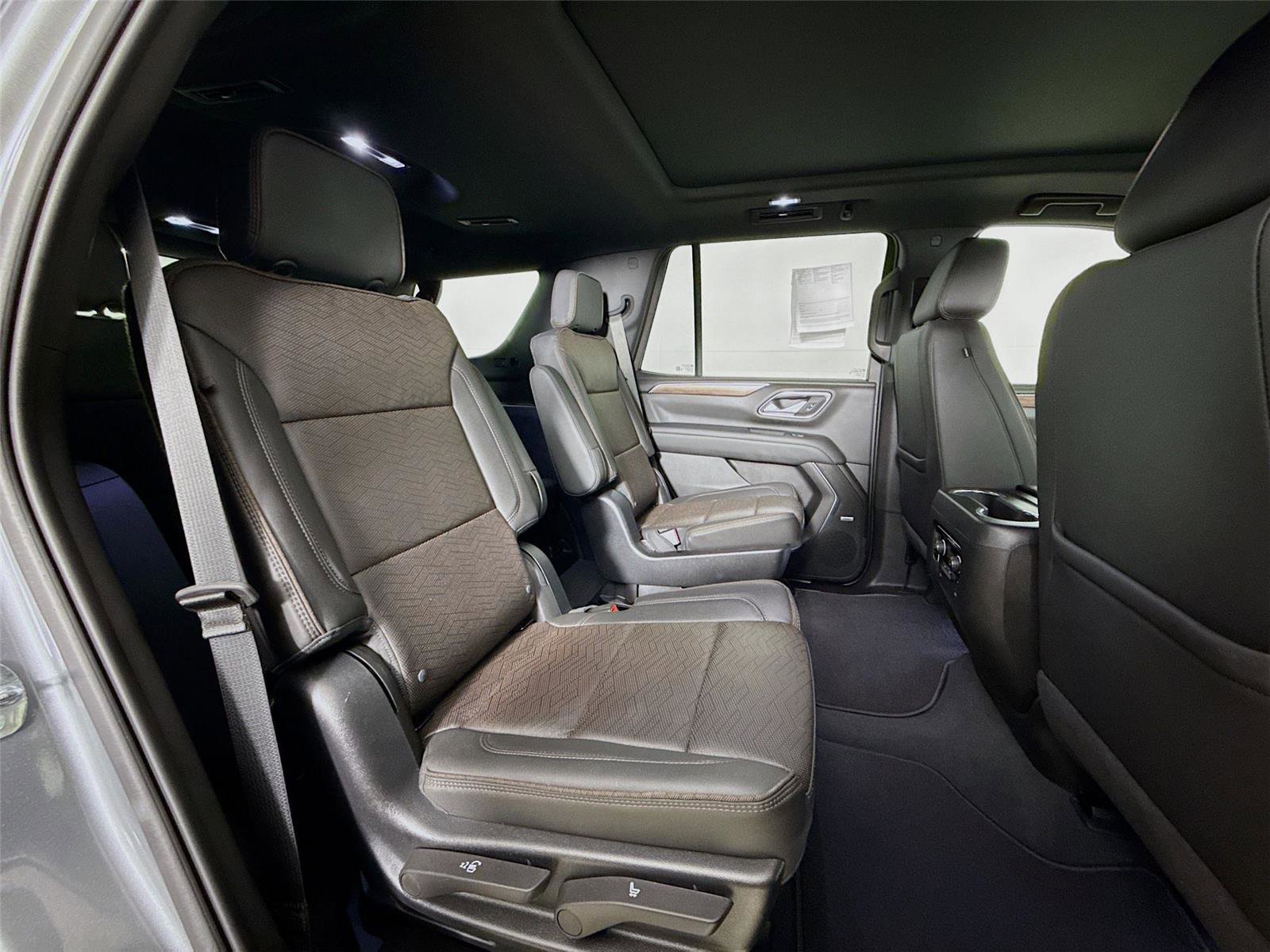 Used 2022 Chevrolet Tahoe High Country image 30