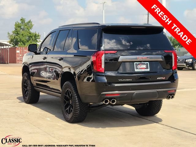 Used 2024 GMC Yukon AT4 w/ Technology Package AWD/4WD image 7
